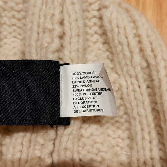 Mix&Match 3/$25 ❄️ Wool Hat + Mittens Set - Picture 3 of 4